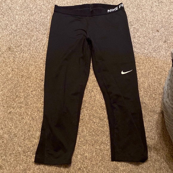 Nike Pants - Nike Pro Leggings